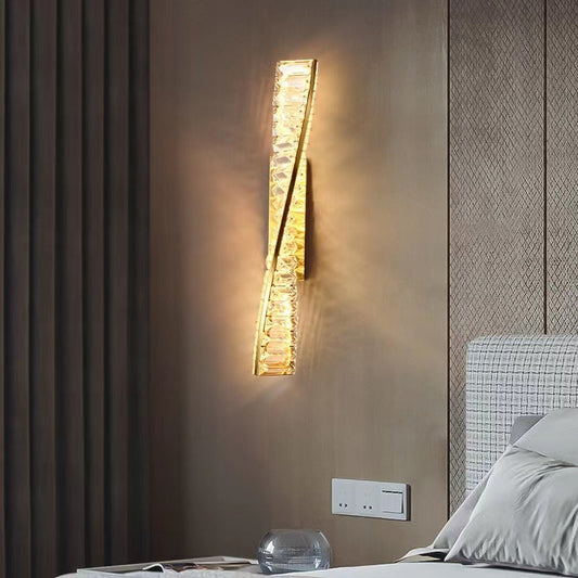 Tatva Lights Cyrenta Crystal Tube Wall Sconce