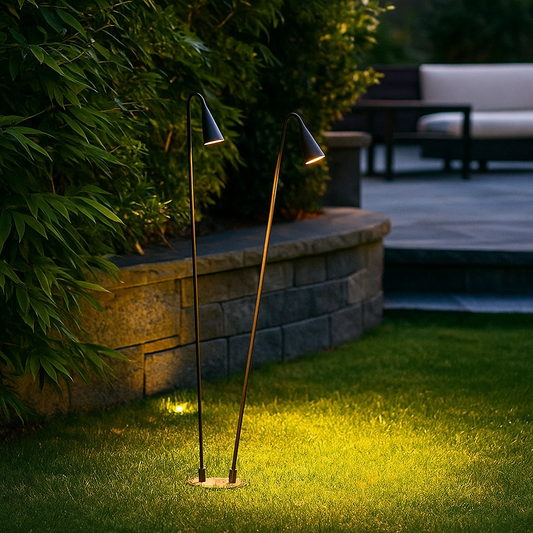 Tatva Lights Leaf Lance LED Spike Lamp